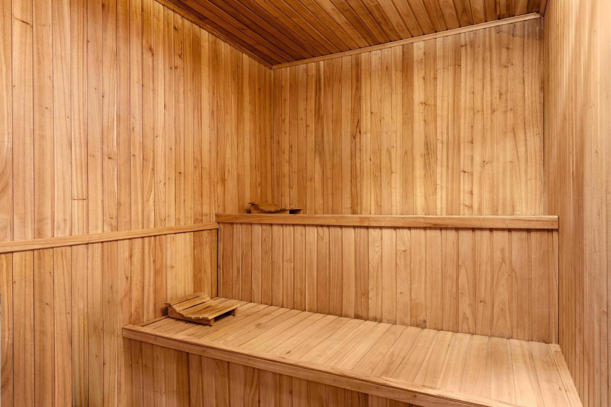 Arelauquen Lodge, A Tribute Portfolio